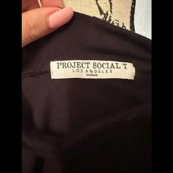 Classic Black Long Sleeve Sweater - Picture 2 of 2